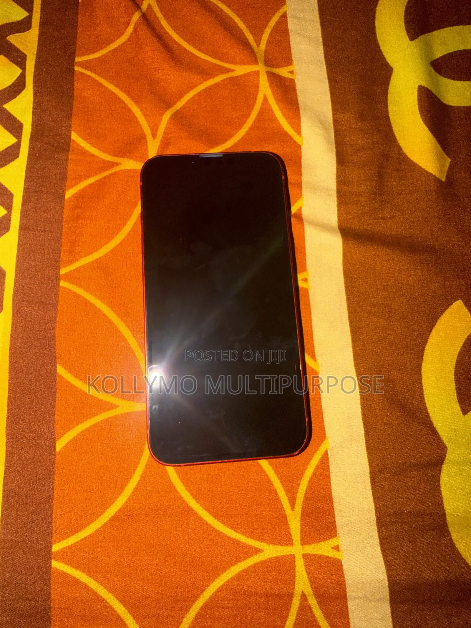 Apple iPhone 13 256 GB Red