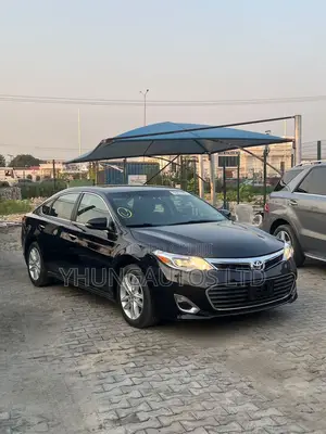 Toyota Avalon XLE Premium 4dr Sedan (3.5L 6cyl 6A) 2015 Black