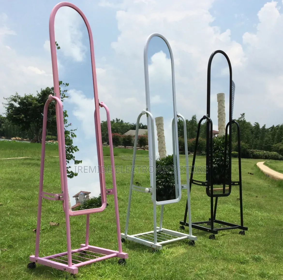 Basket Standing Mirror