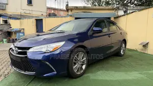 Toyota Camry SE 4dr Sedan (2.5L 4cyl 6A) 2016 Blue