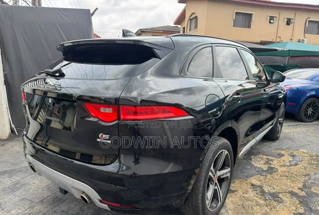 Jaguar F-Pace S 2017 Black