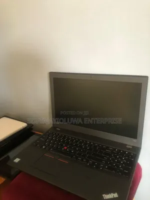 Laptop Lenovo ThinkPad X270 8GB Intel Core i5 SSD 128GB