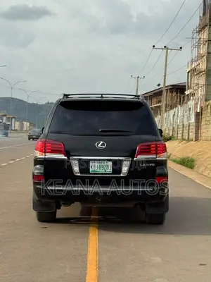 Lexus LX 570 AWD 2014 Black