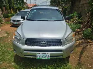 Toyota RAV4 2.4 2008 Silver