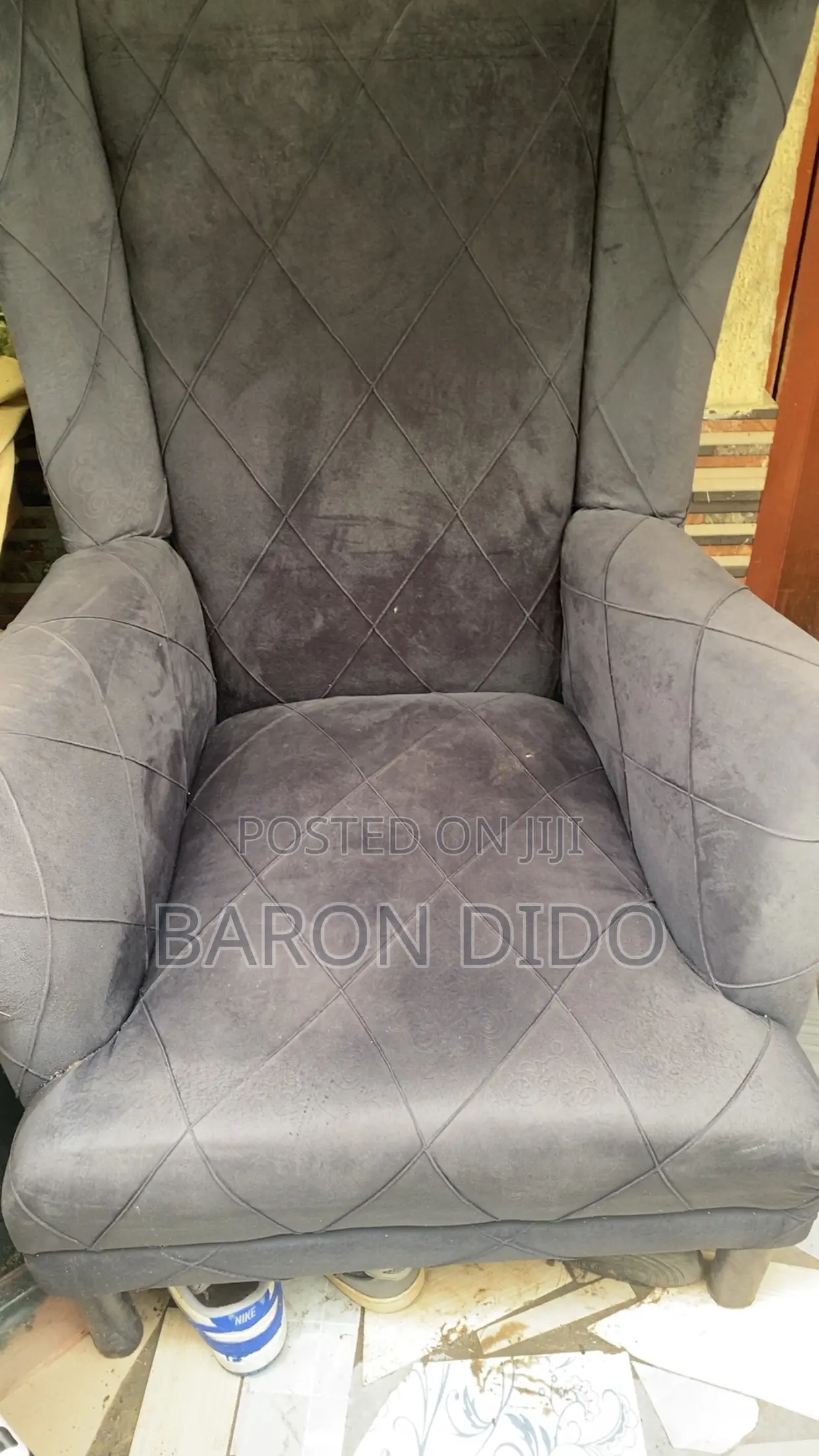 Royal Chair