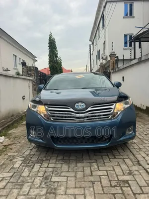 Toyota Venza V6 AWD 2012 Blue