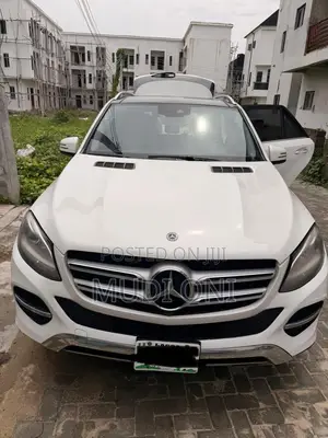 Mercedes-Benz GLE-Class GLE 350 2018 White