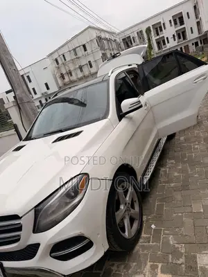 Mercedes-Benz GLE-Class GLE 350 2018 White