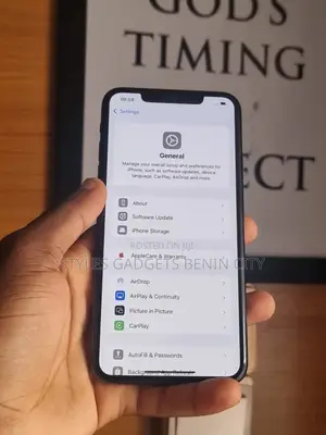 Apple iPhone XS Max 64 GB Gold