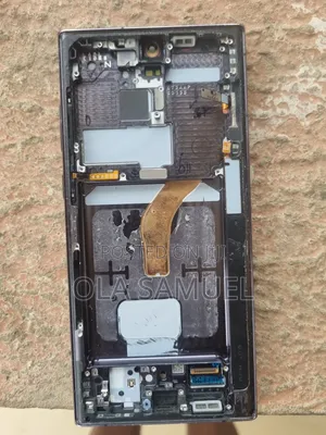 Samsung Galaxy S22 Ultra Screen - One Line