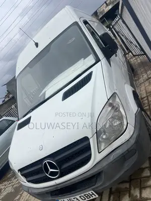 Mercedes-Benz Sprinter 2010 White