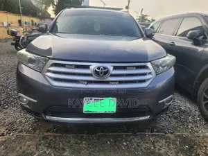 Toyota Highlander Limited 4x4 2008 Gray