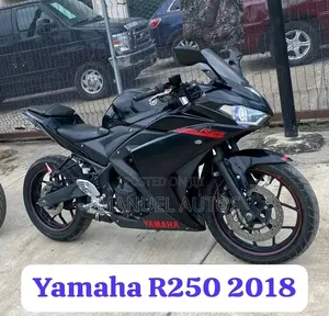 Yamaha 2018 Black
