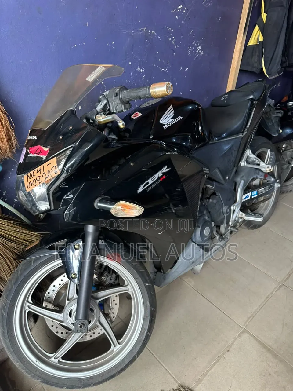 Yamaha 2018 Black
