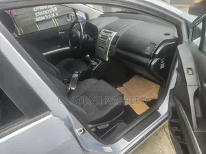 Toyota Verso 1.6 2009 Blue