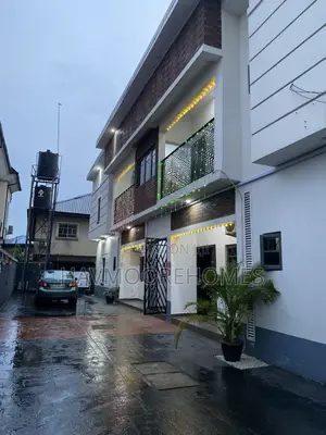 Newly Built 1 Bed Apartment
