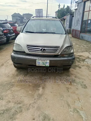 Lexus RX 2001 Gold