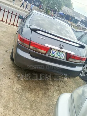 Honda Accord 2004 Gray