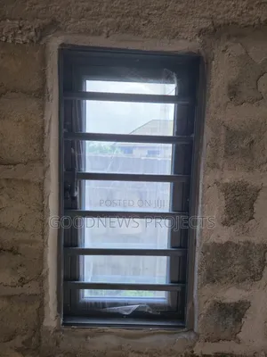 Casement Windows { Single Leaf