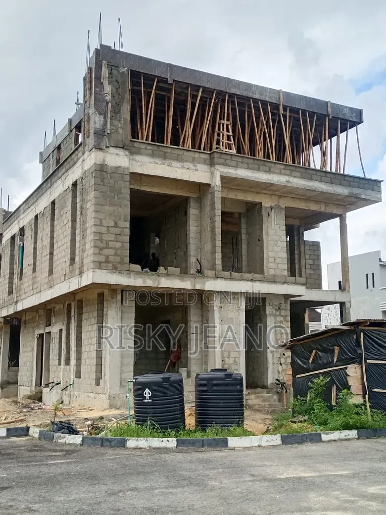 Call Your Professional Bricklayer in Benin City, Edo State