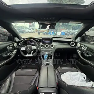 Mercedes-Benz C450 2017 Black