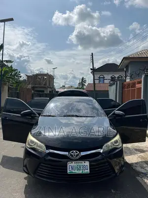 Toyota Camry 2016 Black