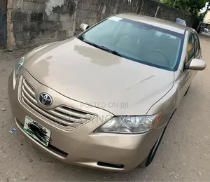 Toyota Camry 2008 Gold