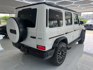 New Mercedes-Benz G-Class G63 AMG Brabus G700 2025 White