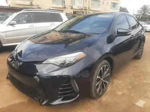 Toyota Corolla 2018 Gray