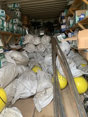 CNG Cylinder and Kits