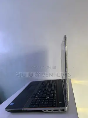 Laptop Dell Latitude E6520 4GB Intel Core i7 HDD 250GB