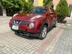 Nissan Juke S 2012 Red