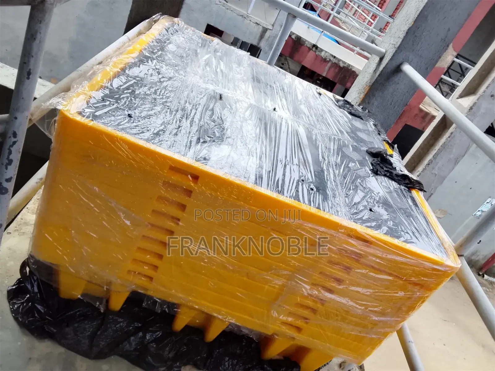 Drum Oil Pallet 4 Drums