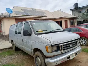 Secure Transportation for Goods of All Sizes