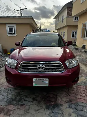 Toyota Highlander 2011 Maroon