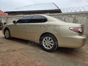 Lexus ES 2004 Gold