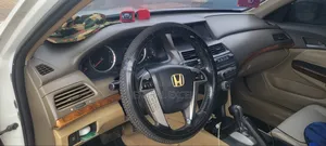 Honda Accord 2010 White