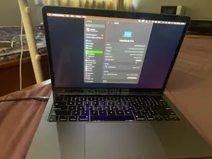 Laptop Apple MacBook Pro 2020 8GB Intel Core i5 SSD 512GB
