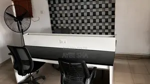 4 Man Workstation With Electric