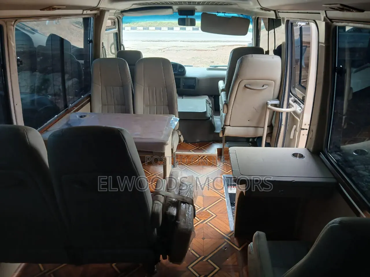 Toyota Coaster 2010 Gold