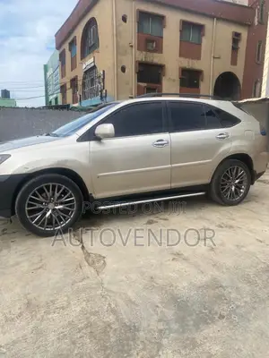 Lexus RX 330 2005 Gold