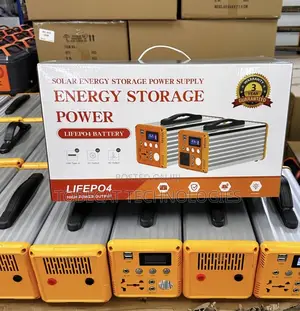 Durable 300w Solar Generator With 70w Solar Panel