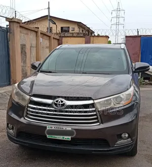 Toyota Highlander 2014 Gray