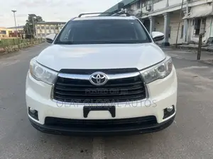 Toyota Highlander Limited V6 4x4 (3.5L 6cyl 6A) 2016 White