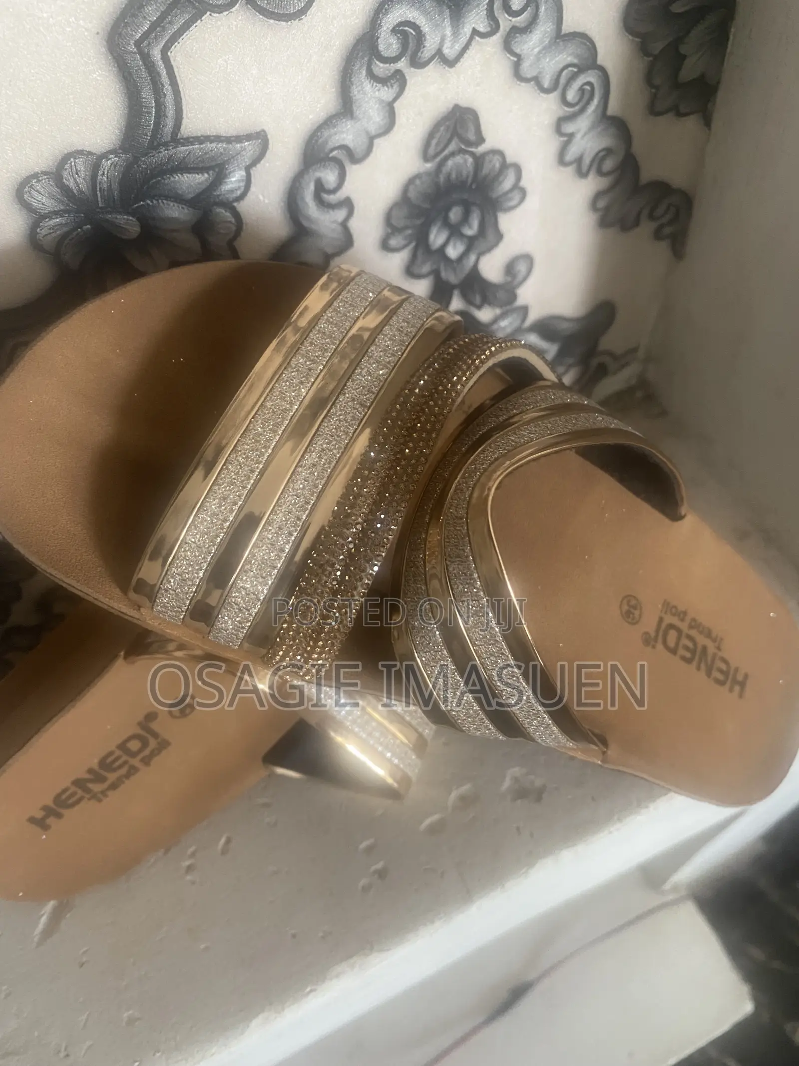 Ladies Fashion Slippers