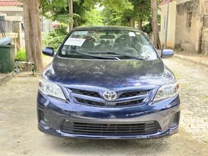 Toyota Corolla LE 4dr Sedan (1.8L 4cyl 4A) 2012 Blue