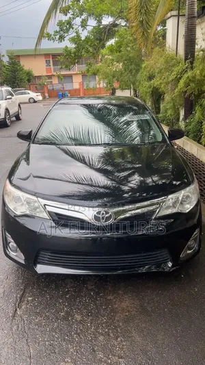 Toyota Camry SE 4dr Sedan (2.5L 4cyl 6A) 2014 Black