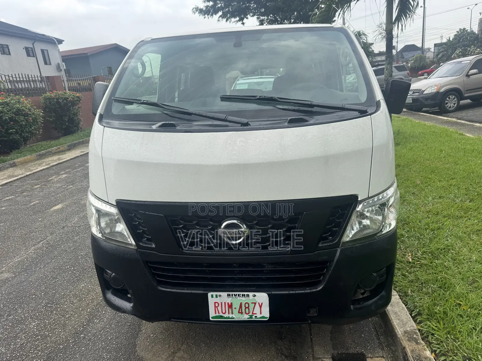 Nissan Caravan (Urvan) 2021 White