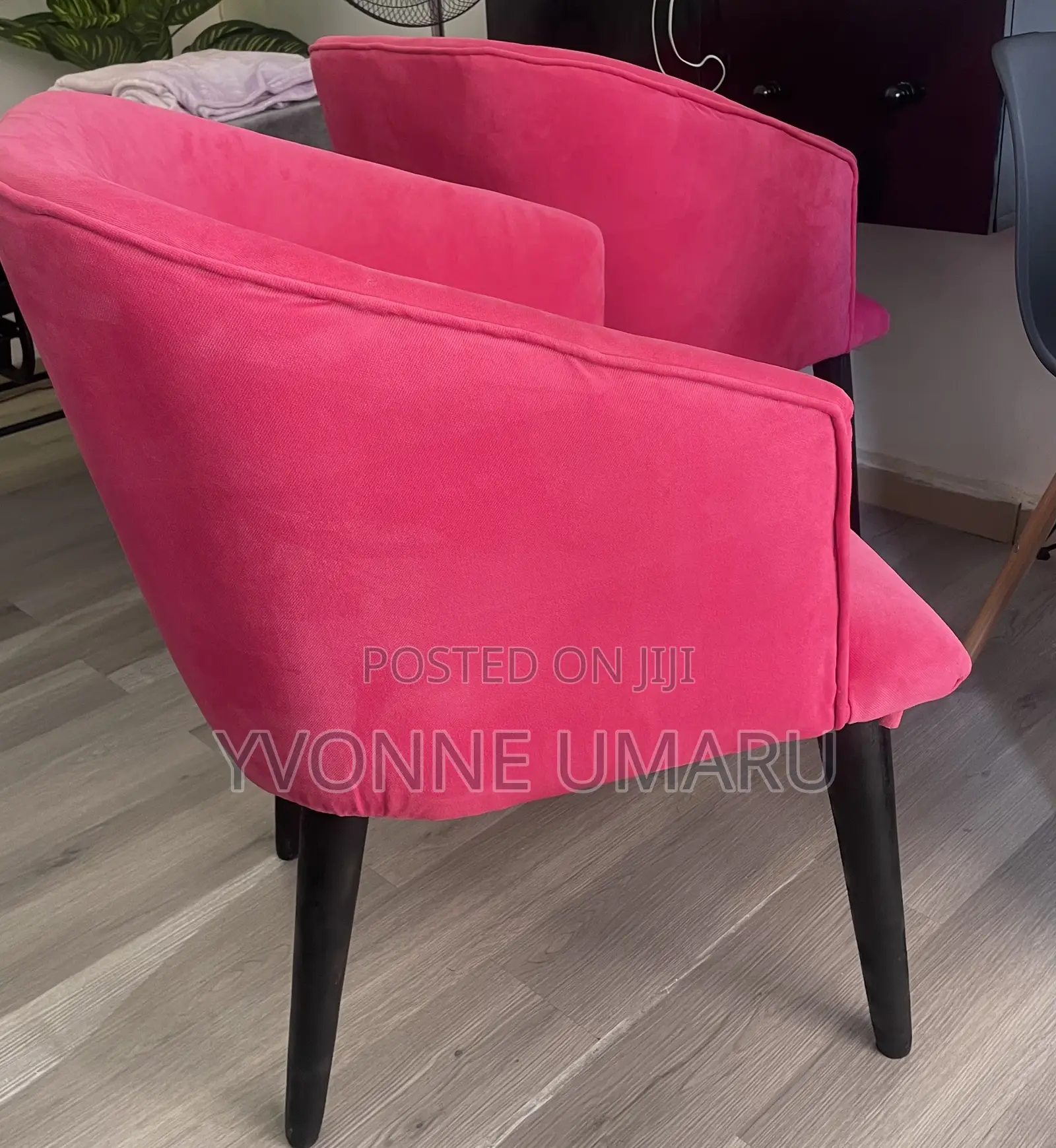 Single Chair