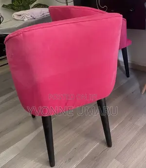 Single Chair